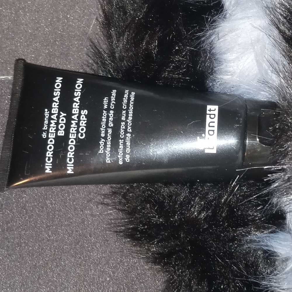 Dr Brandt microdermabrasion body